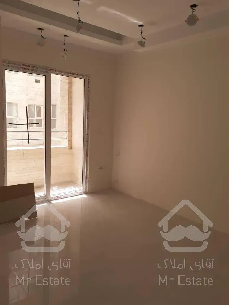 آپارتمان ۷۳ متری ۲ خواب (نما تراور تن)