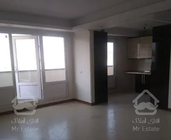 طبقه آخر-۹۰متری دو خواب-ویو دریاچه