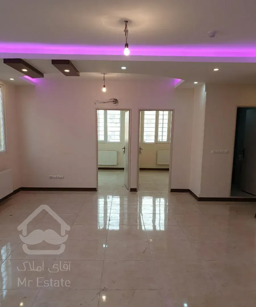 81متری/کلیدنخورده/طبقه سوم/پارکینگ آسانسورانباری