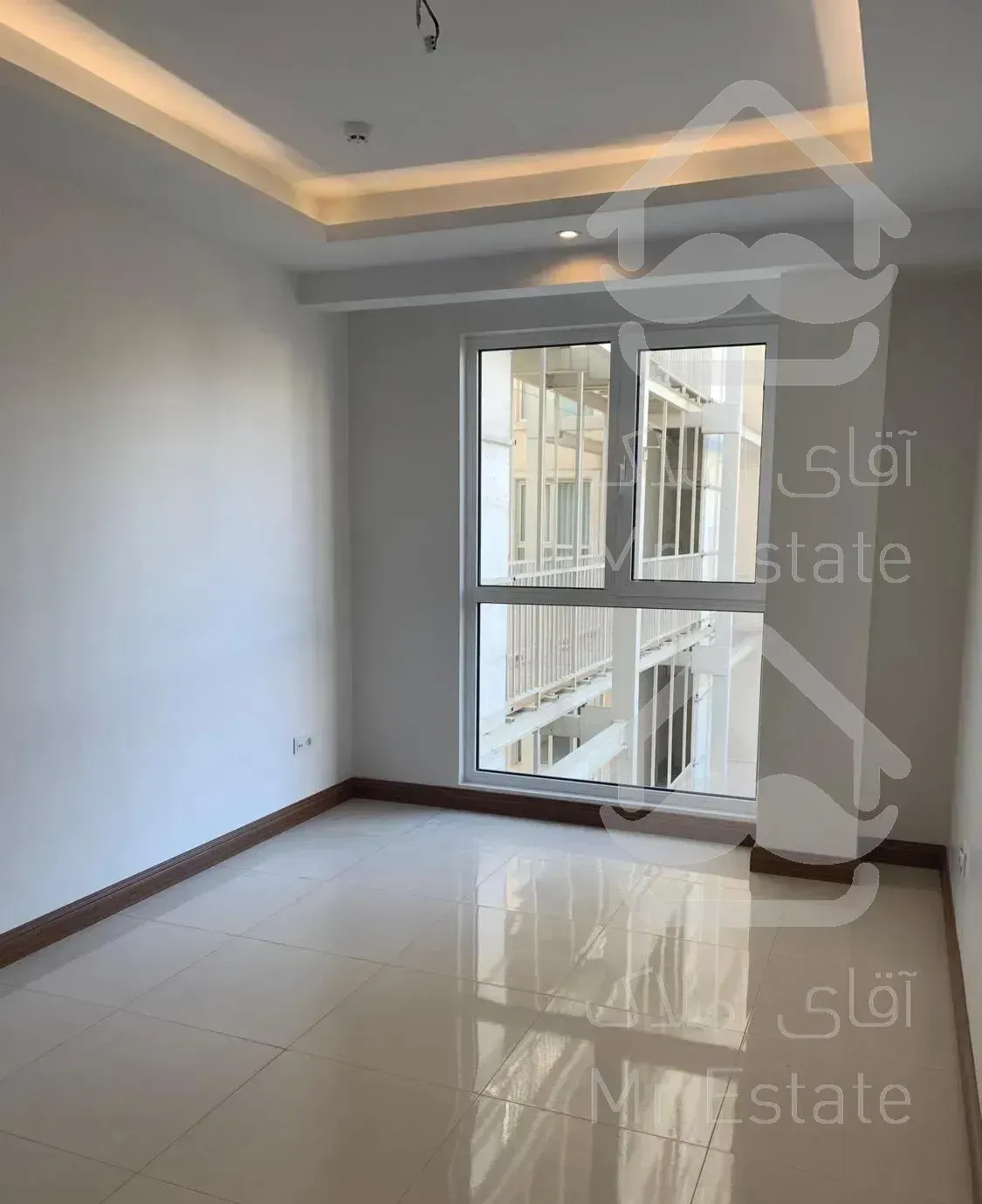 درکه ۱۲۷متر ۲خواب ، سند شخصی ، کلید نخورده