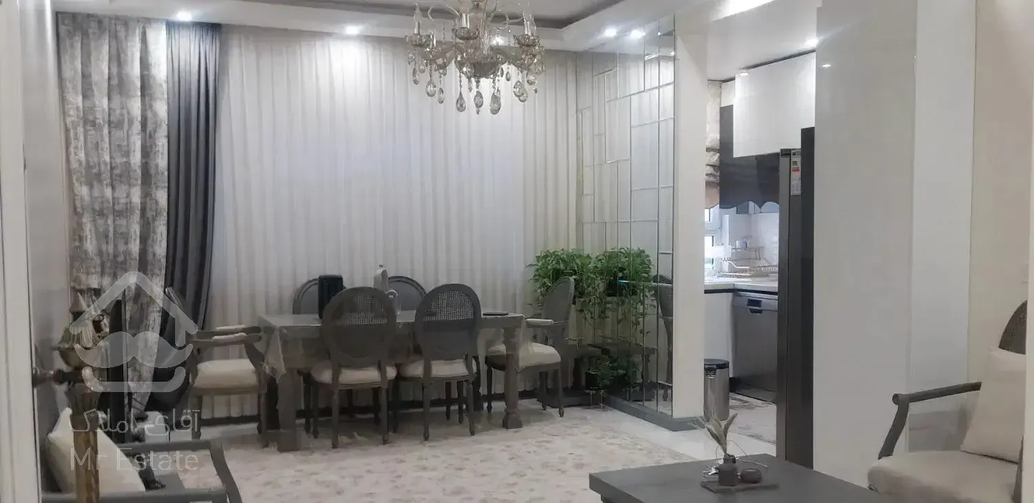 77 متر طبقه ششم فول امکانات