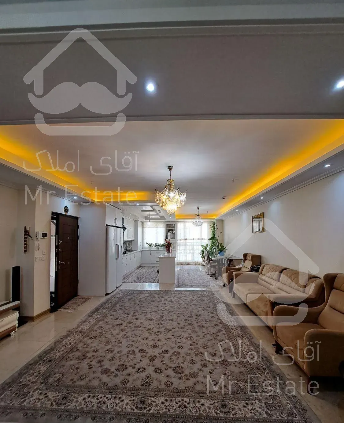 ۱۲۵مترفول امکانات با دو پارکینگ