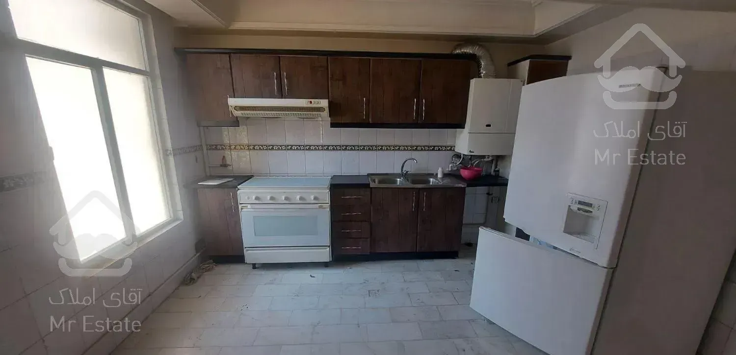 فروش آپارتمان ۶۵ متری با اسانسور باسازی شده