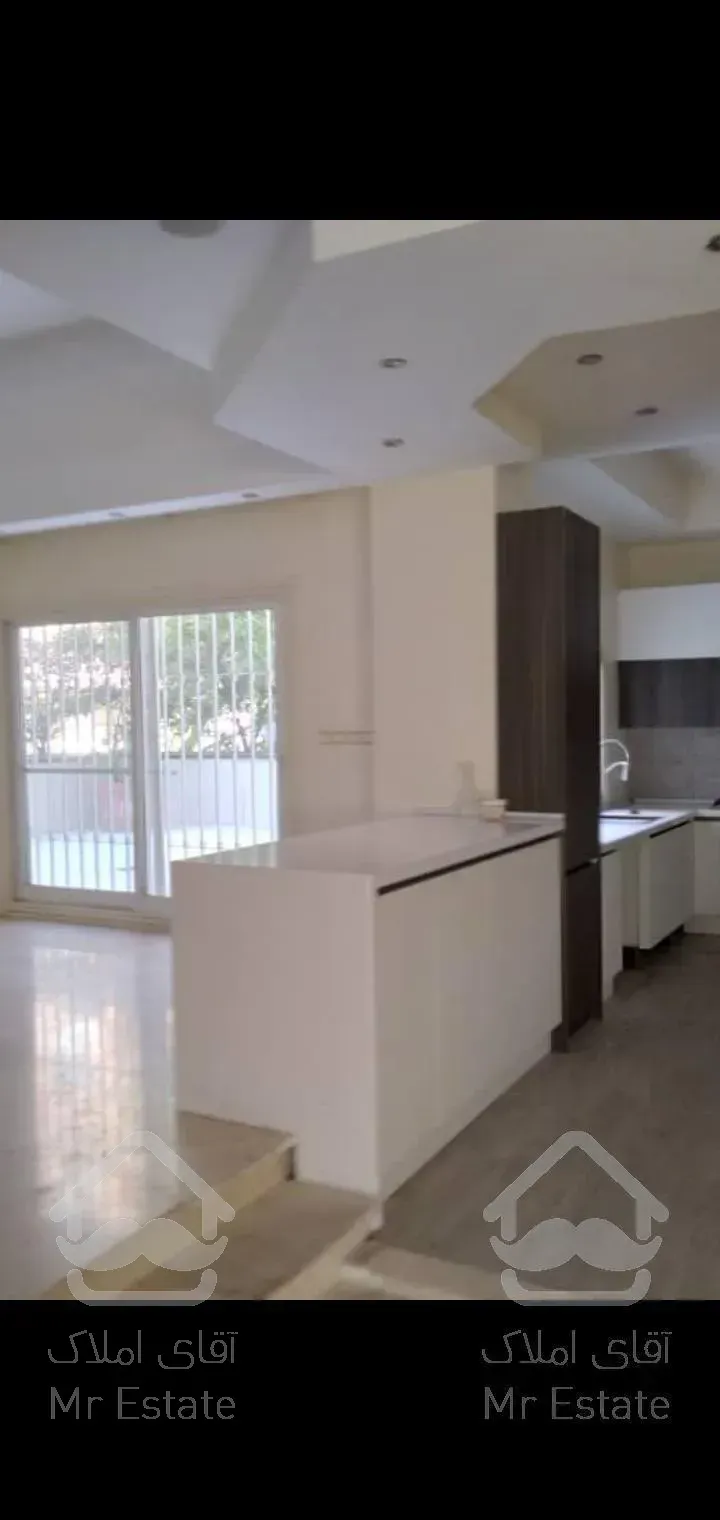 ۲۴۰ متر باغ فردوس ۳ خوابه