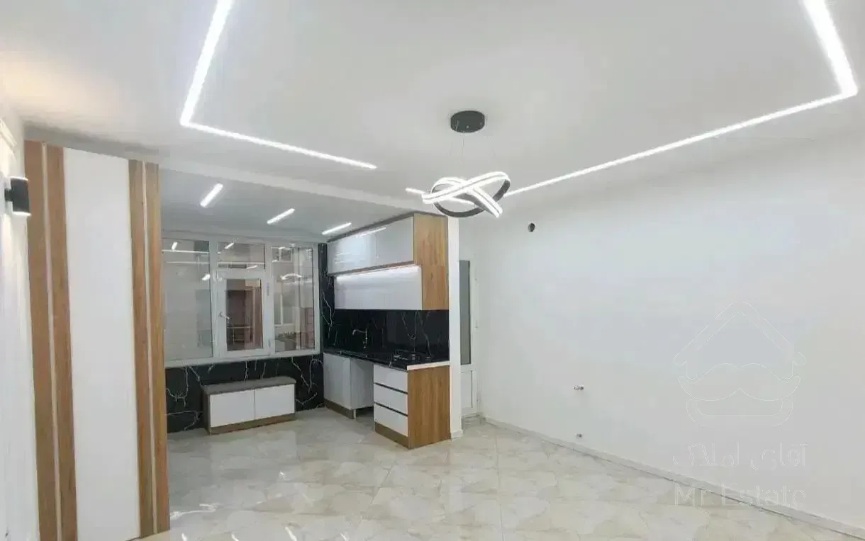 ۶۰ متر/ فول بازسازی/ رو به آفتاب