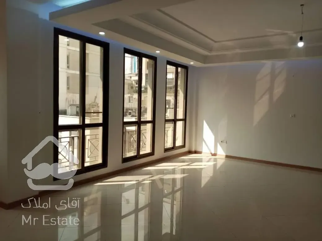 اجاره و رهن آپارتمان زعفرانیه 200  متر لوکس