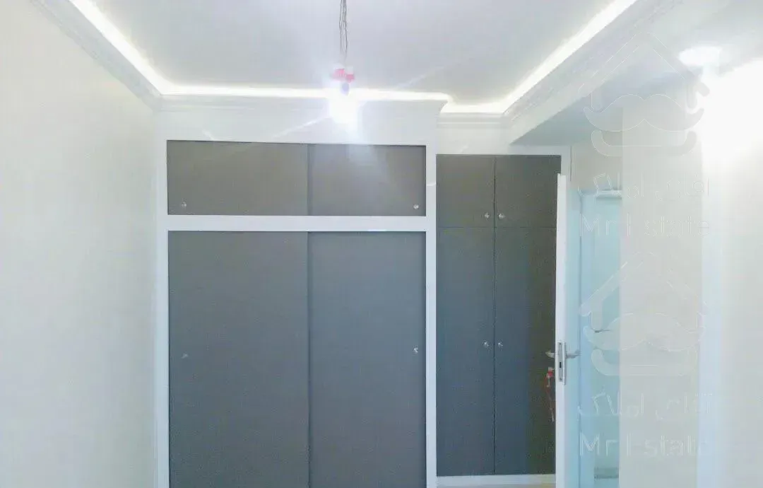 ۱۴۲متر۳خواب ویودریاچه باملند چیتگر