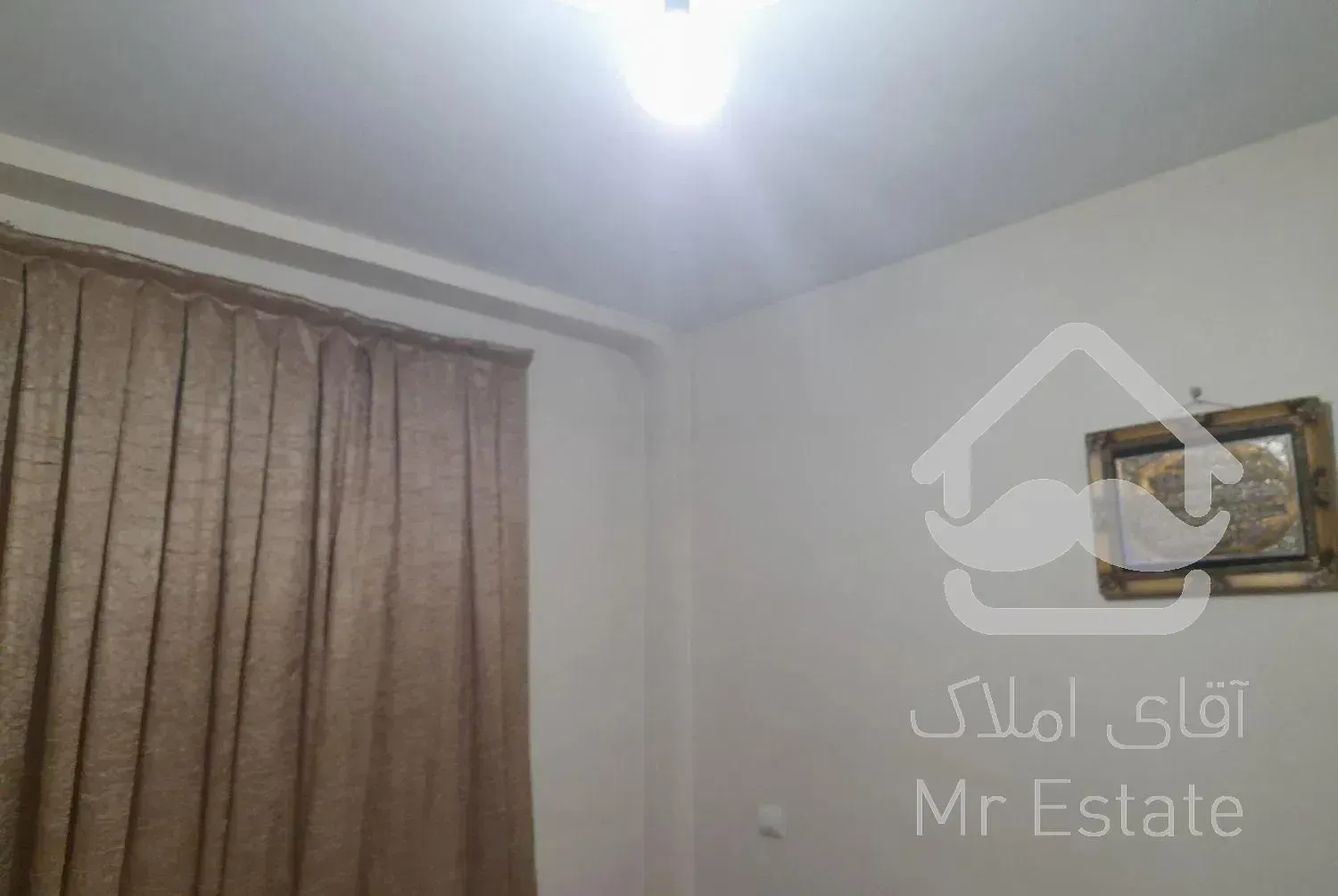 ۸۱ متر / ۲ خواب / فول امکانات / ایرانشهر