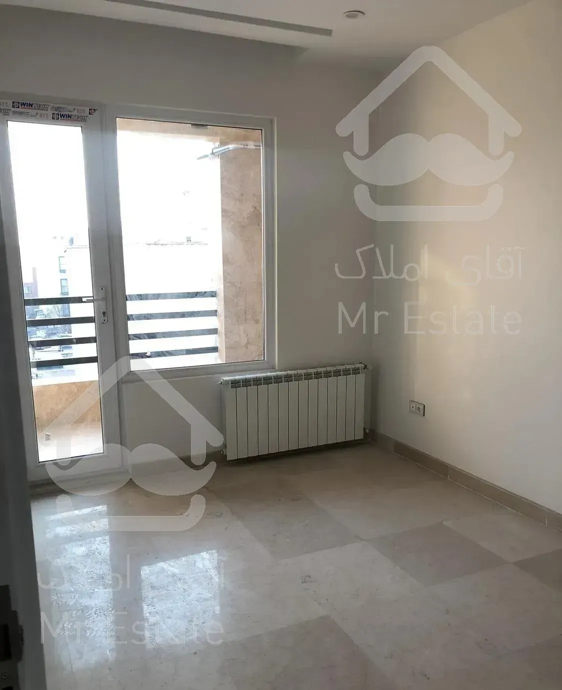 آپارتمان نوساز غرق در نور نقشه