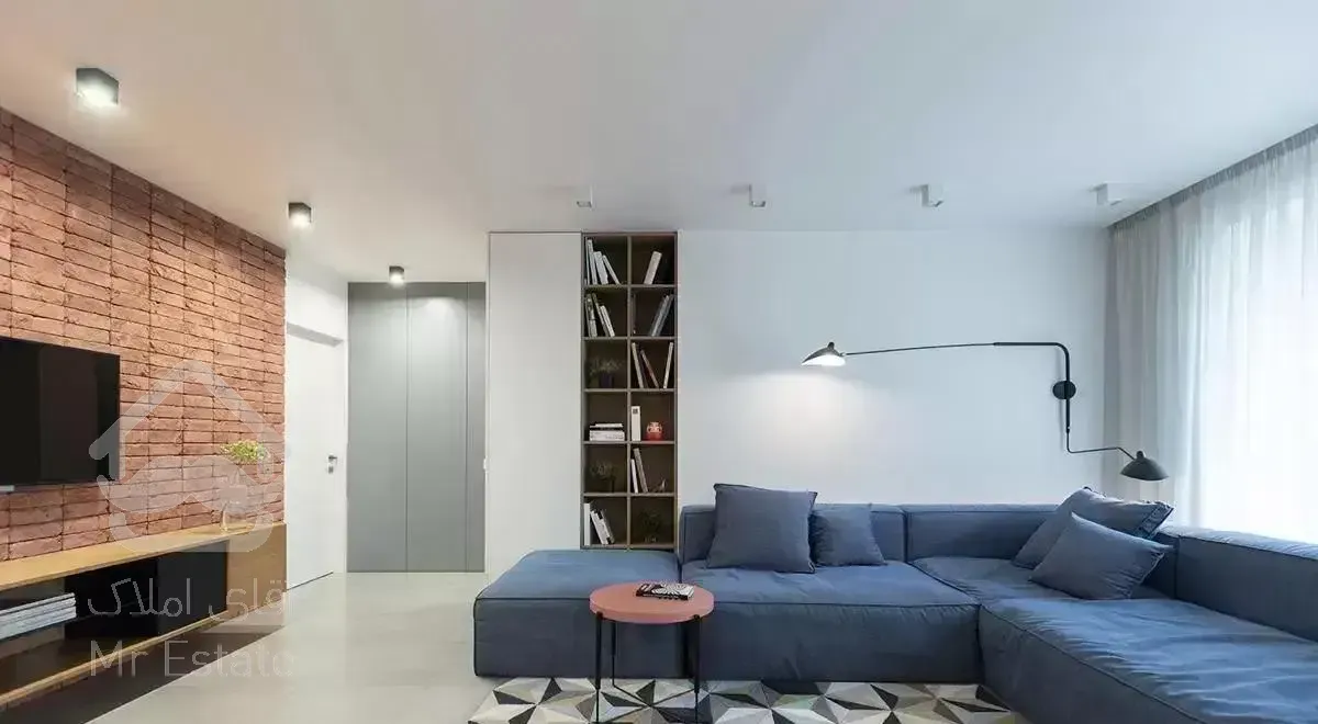 ۷۶ متر /۲ خواب/پارکینگ دار /شیک و ارزنده