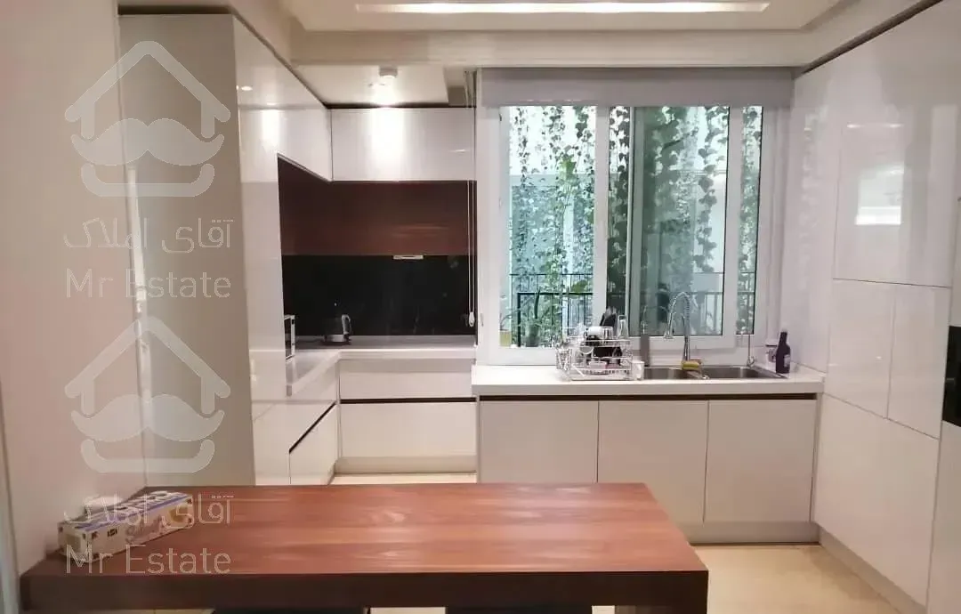 ۲۱۰ متر یخچال مدرن ۳ خواب فول