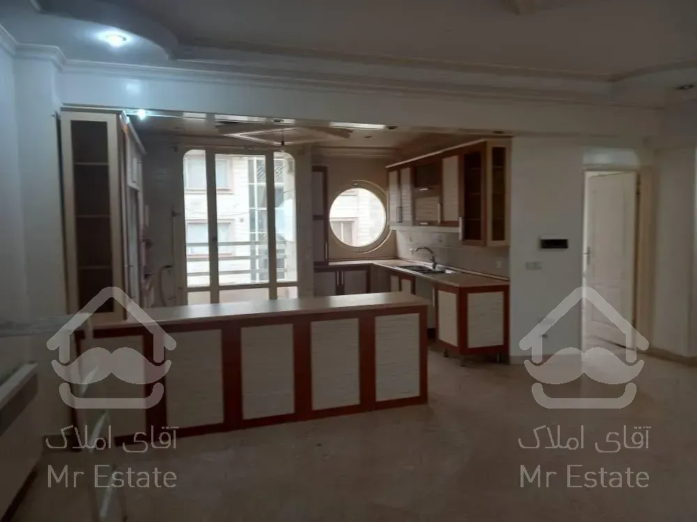 105 متر / دو خواب / بهتریت فرعی منطقه / زیر قیمت