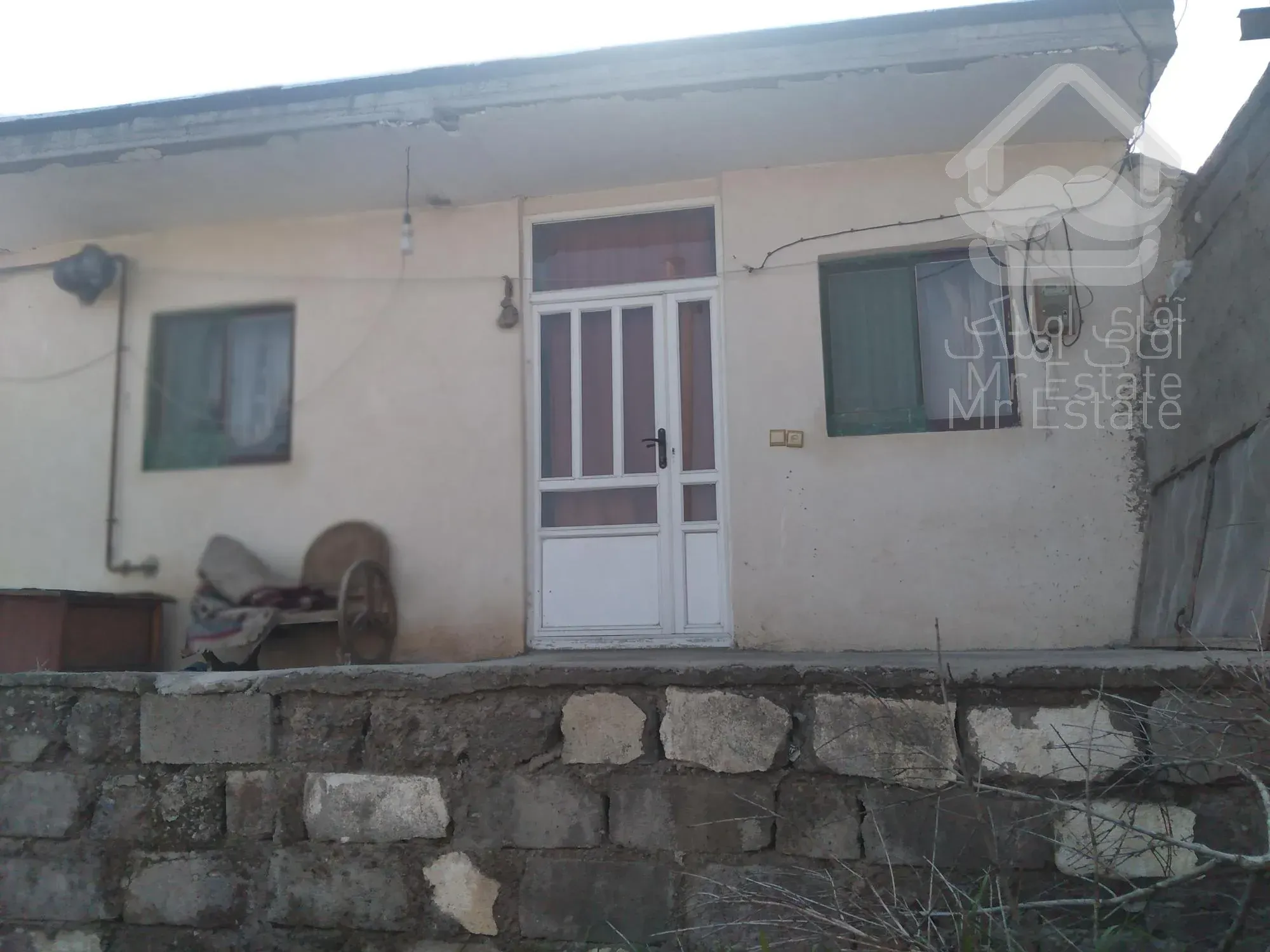 ویلا باغ، 200 متر