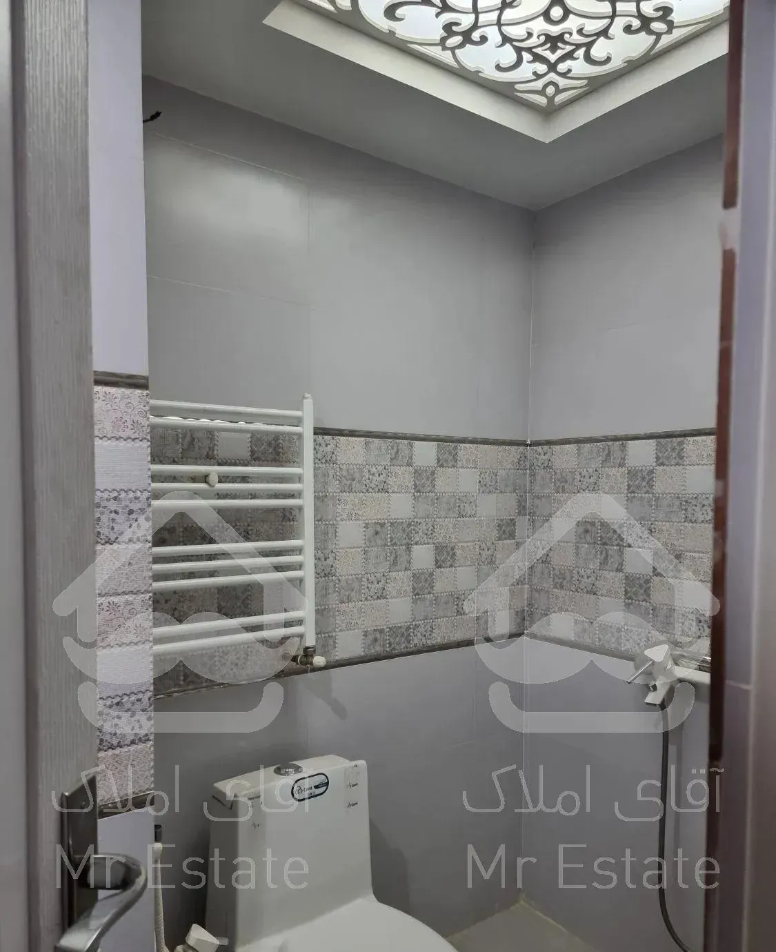 ۱۰۰ متر، ۲خواب، زیبا، سالن بزرگ و نورگیر