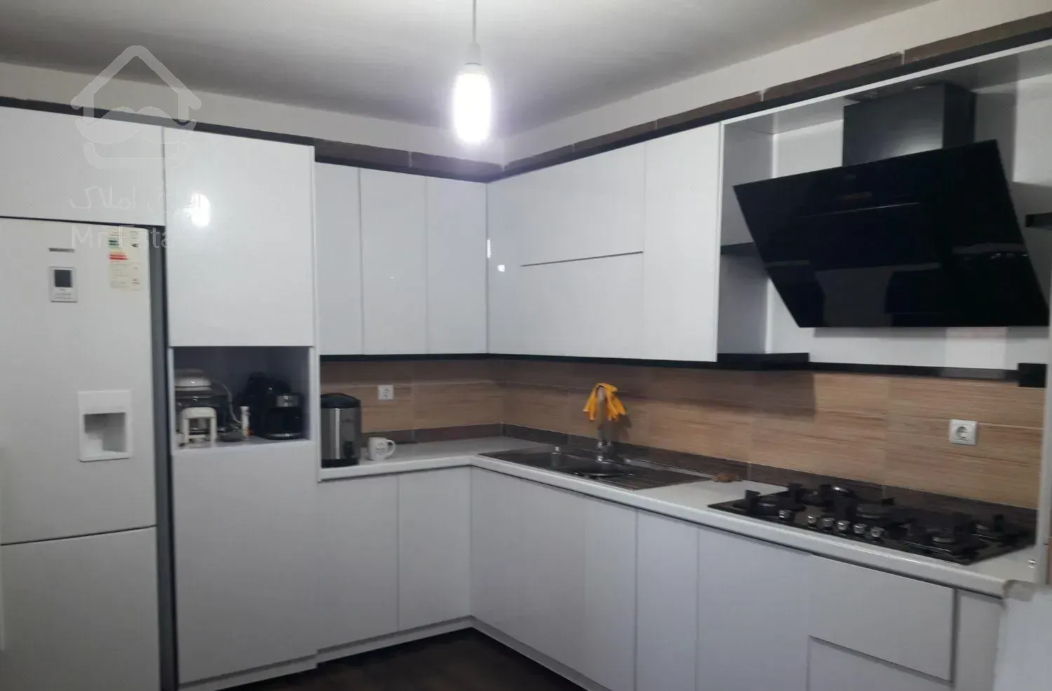 رهن آپارتمان ۸۵ متری ۲ خوابه بلوار بسیج