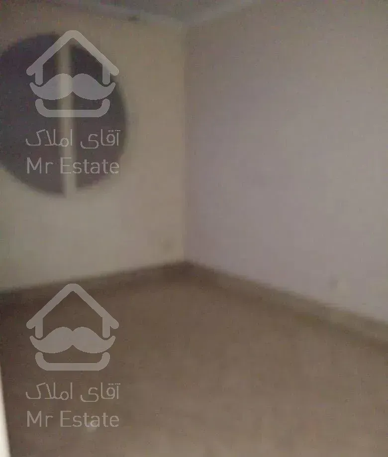 آپارتمان ٩٨ مترى فرعی بهارتهرانپارس