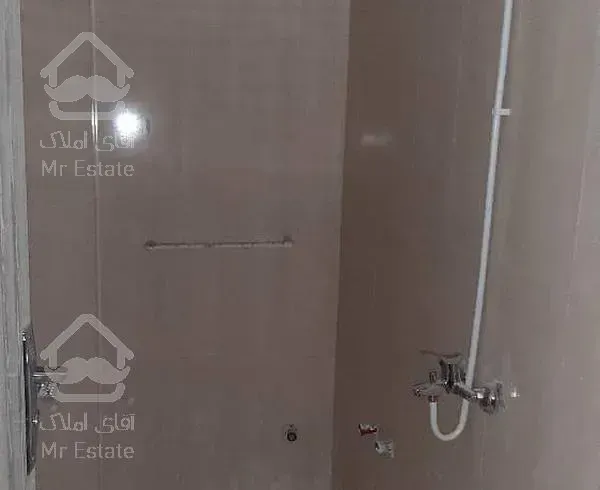 آپارتما ۱۳۶متری نوساز