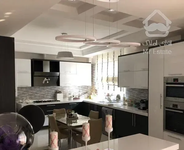 اقدسیه 212متر/طبقات بالا/فول مشاعات/سه پارکینگ