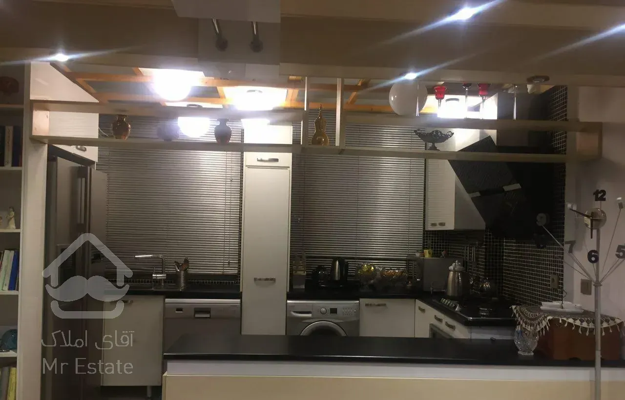 اجاره آپارتمان ۵۳ متری ۱ خوابه طبقه ۳ در طبرسی