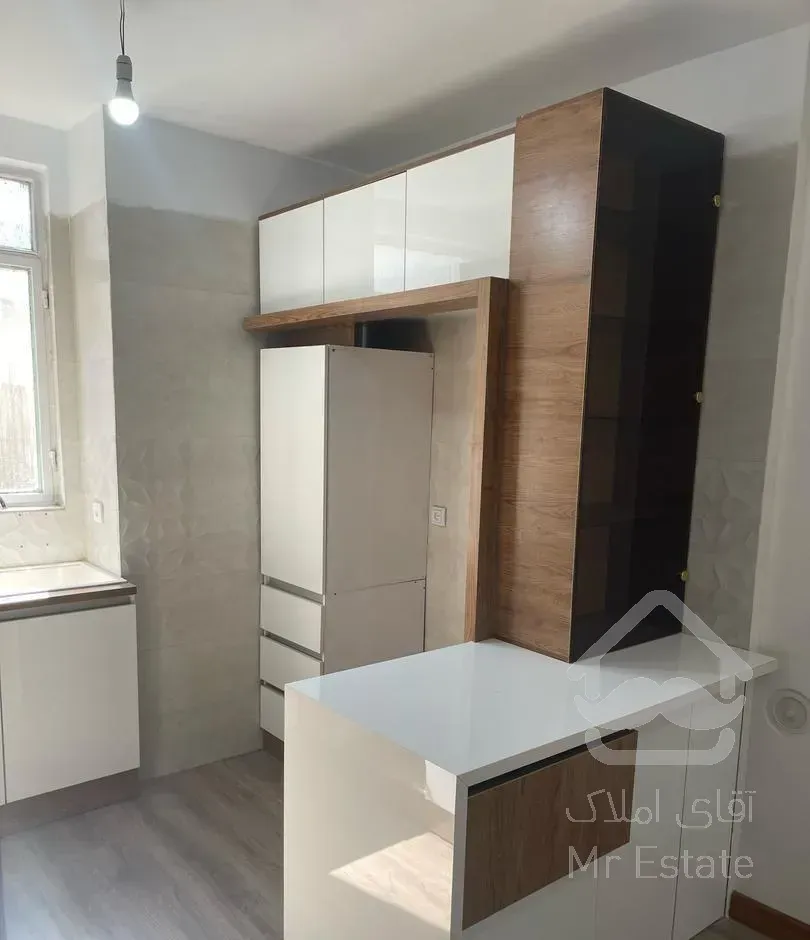 فروش آپارتمان ۴۰ متری ۱ خوابه طبقه ۴ در میدان حر