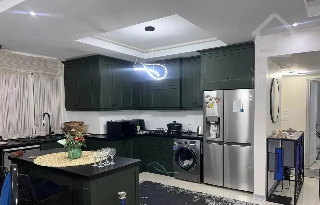 ۱۲۰متر/دوخواب/سالن پرده خور/شیک و خوش نقشه