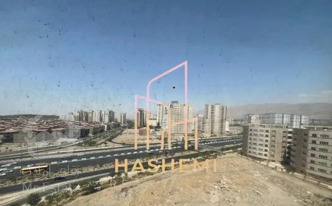 ۱۰۰متر۲خ*کوهک شرقی* مجموعه مٌجَلل اساتید(استخردار)