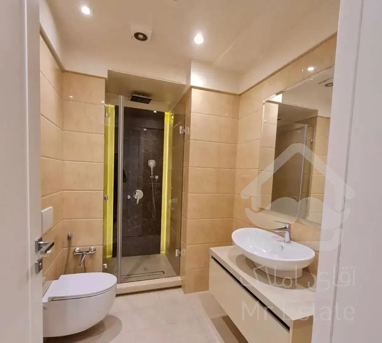 ۲۲۰ متر ، شهرک گلستان، فول مشاعات ، ۳ خواب ،