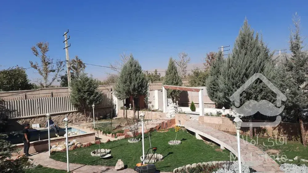 ویلا 945 متری با تمام امکانات و استخر چهار فصل در کردان کوهسار