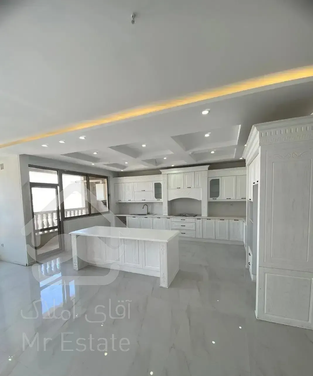 ۱۹۰ متر / امامت / نزدیک معلم / جنوبی / صفر تحوییل