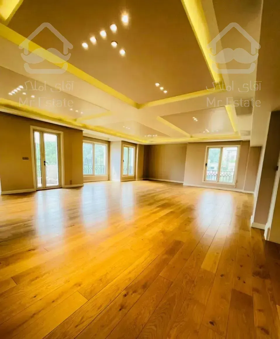 ۳۳۰متر ۳خواب ۲پارکینگ باغ فردوس *تک واحدی*