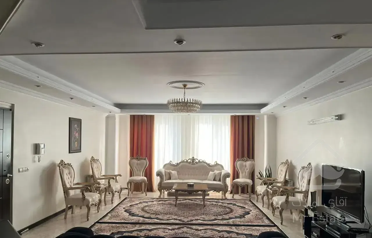 153متر سه خوابه