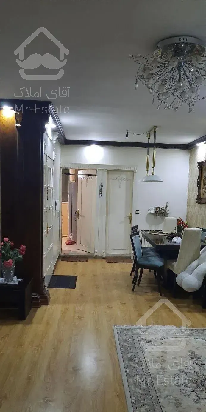 آپارتمان ۹۰ متر دو خوابه