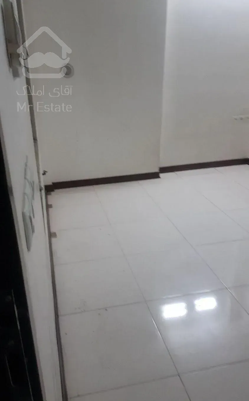 آپارتمان ۶۵متری یک خواب طبقه۴ مفتح ۱۰