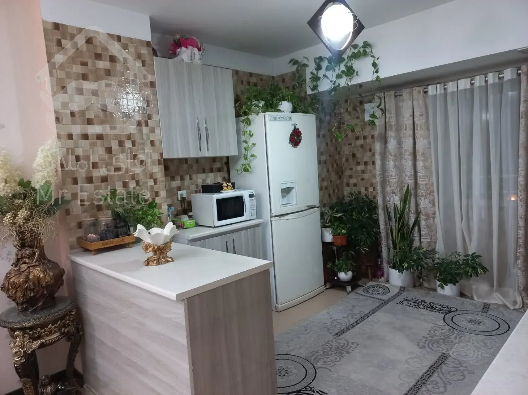 اجاره آپارتمان 2 خواب 80 متر دریاچه چیتگر ویو باز