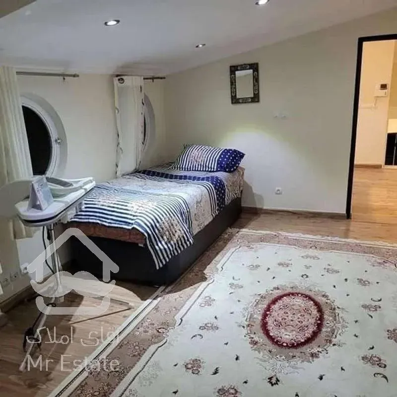 ویلا 891 متر تریبلکس_ استخردار _ خوش نقشه