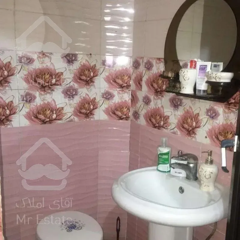 آپارتمان اکازیون 73 متر -2خواب-کاسبی-شیک وتمیز-جمهوری