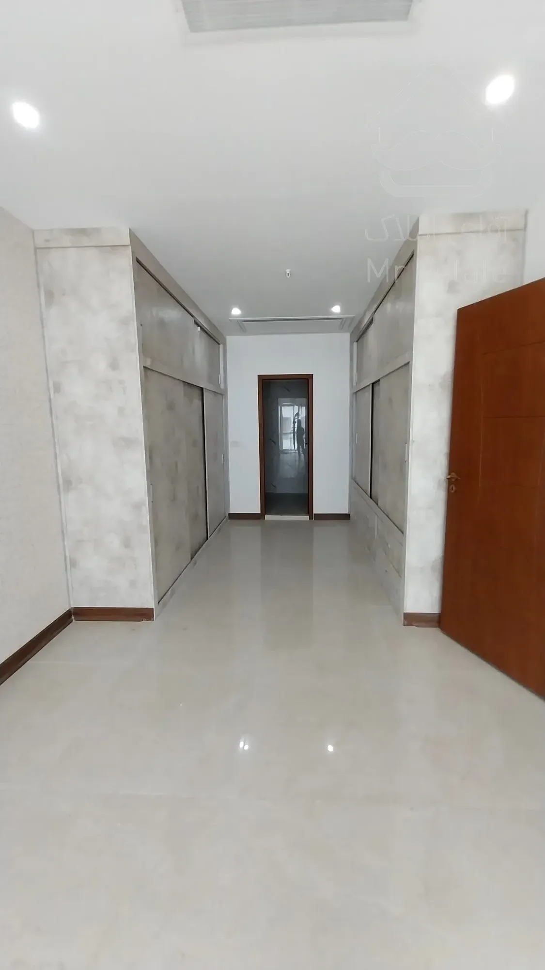 فروش اپارتمان 195متری سه خواب هروی