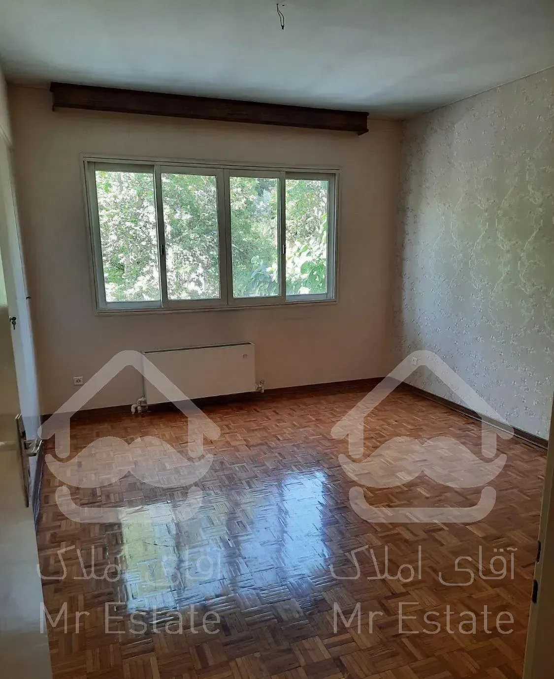 آپارتمان ۱۳۰ متر دو خوابه