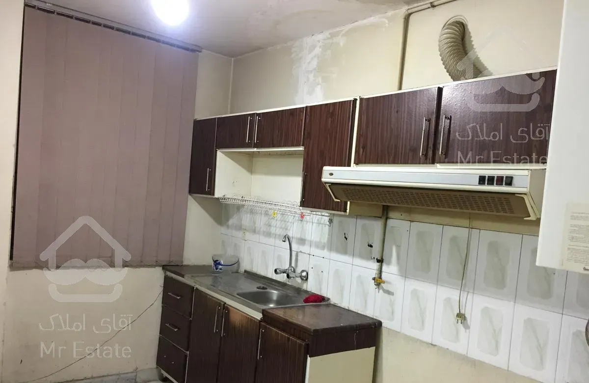 ١١٠ متر اپارتمان بلوار شاهد جنب استخر ابسار