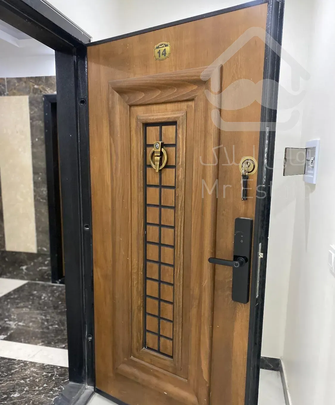 ۸۵ متری ، کلید نخورده ، دو خواب ، فول