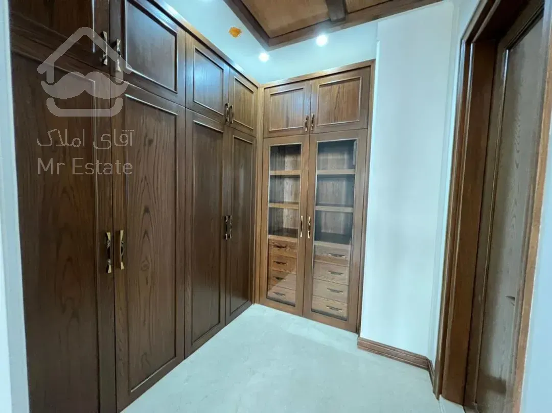 فروش اپارتمان 275 متری زعفرانیه