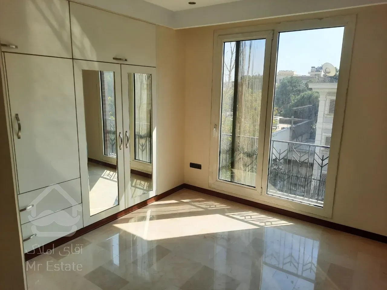 فروش 158 متری قلهک