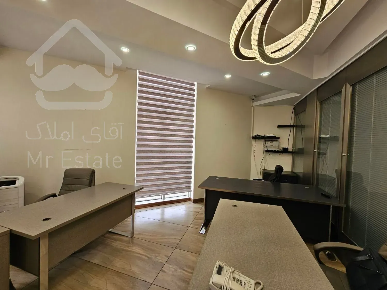 100مترسعادت آباد*دونبش*اداری*مناسب آفیس،شرکت