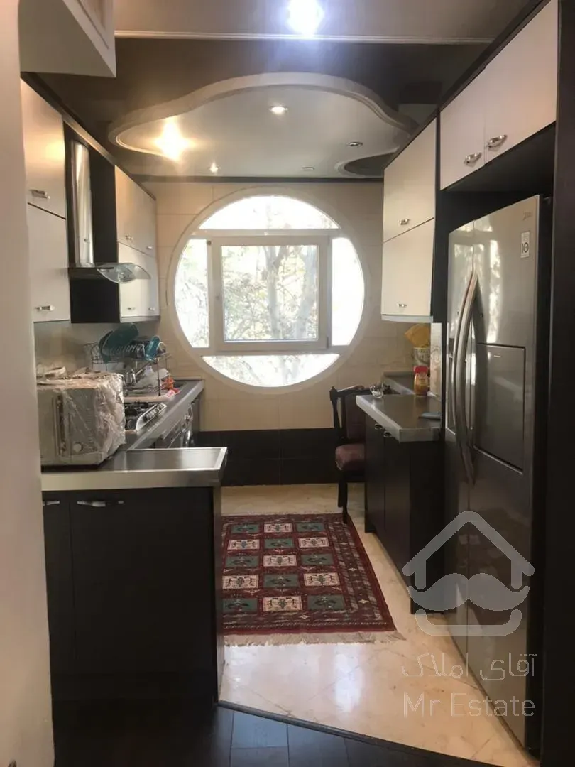 فروش 86 متری پاسداران