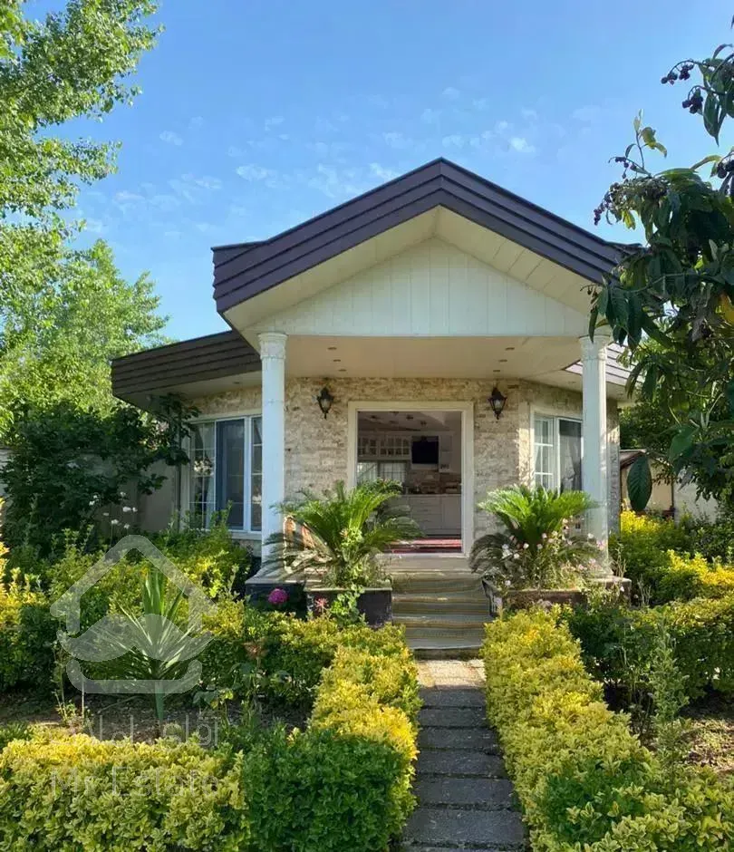 ۷۵ متر ویلا + ۸۵۶ متر زمین و محوطه و باغ