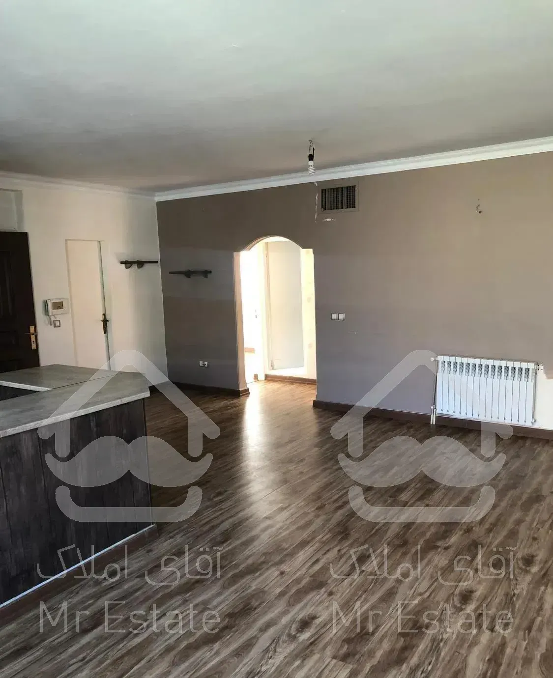 ٨٥ متر دو خوابه لویزان نورگیر (بازسازى شده)