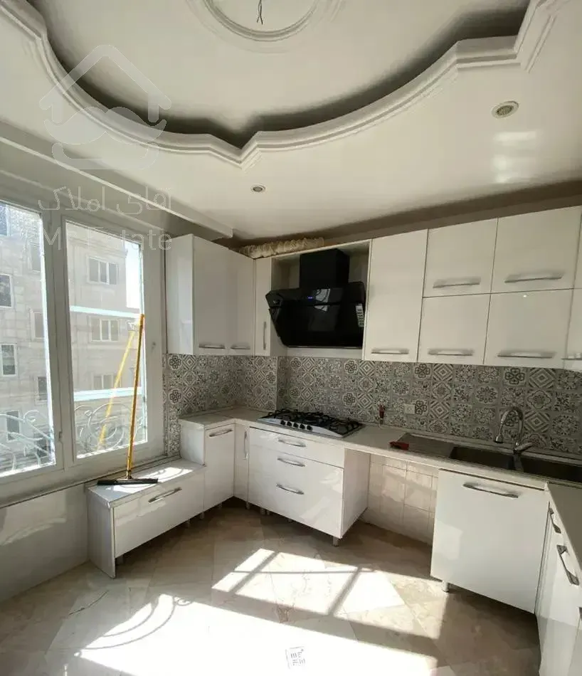 ۱۱۰متر ۲خ ۷ ساله شیک آلاله شرقی