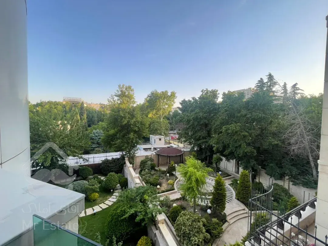 فروش اپارتمان 300 متری محمودیه