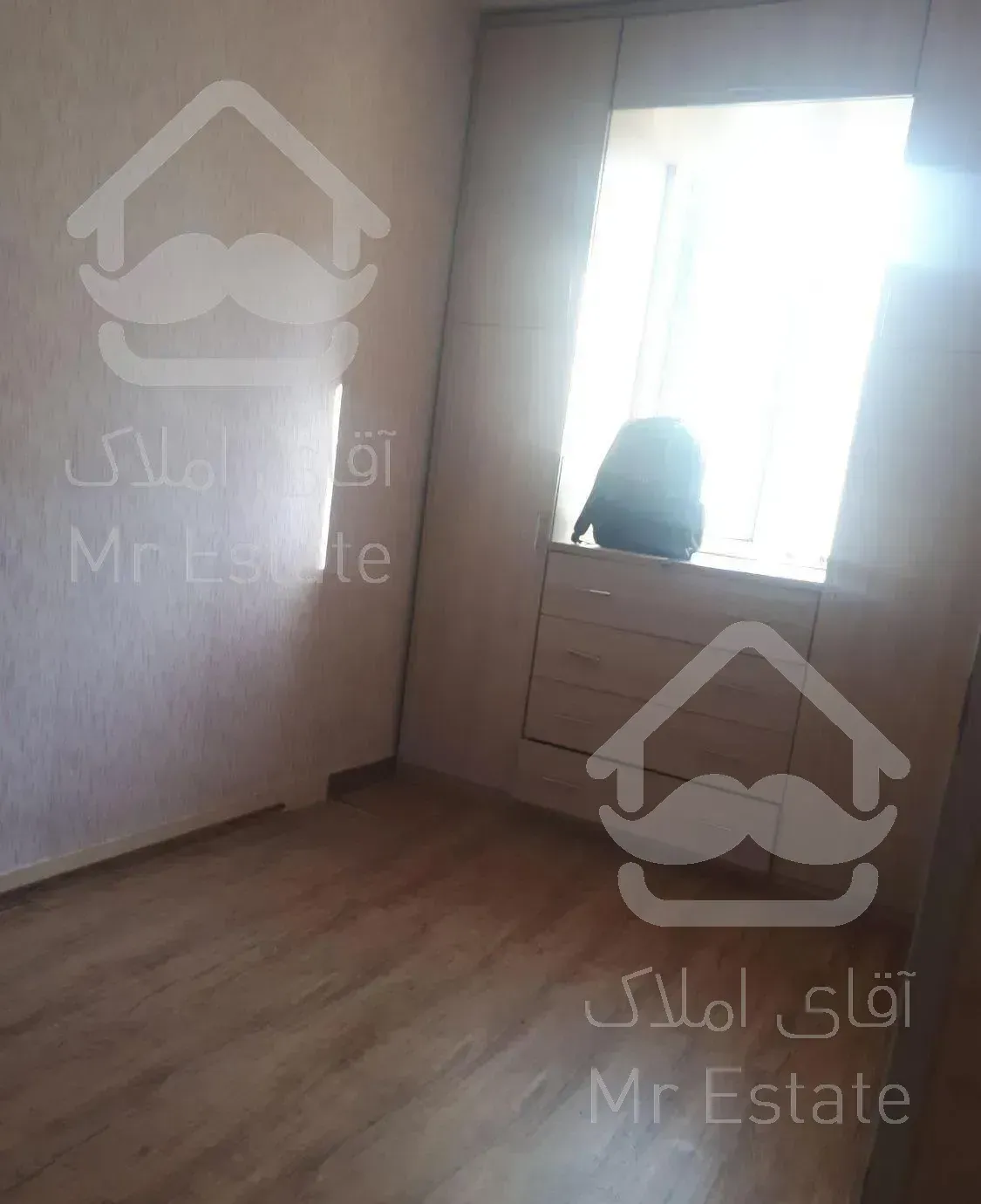 ۵۳متری/با آسانسور /زاهدگیلانی شمالی