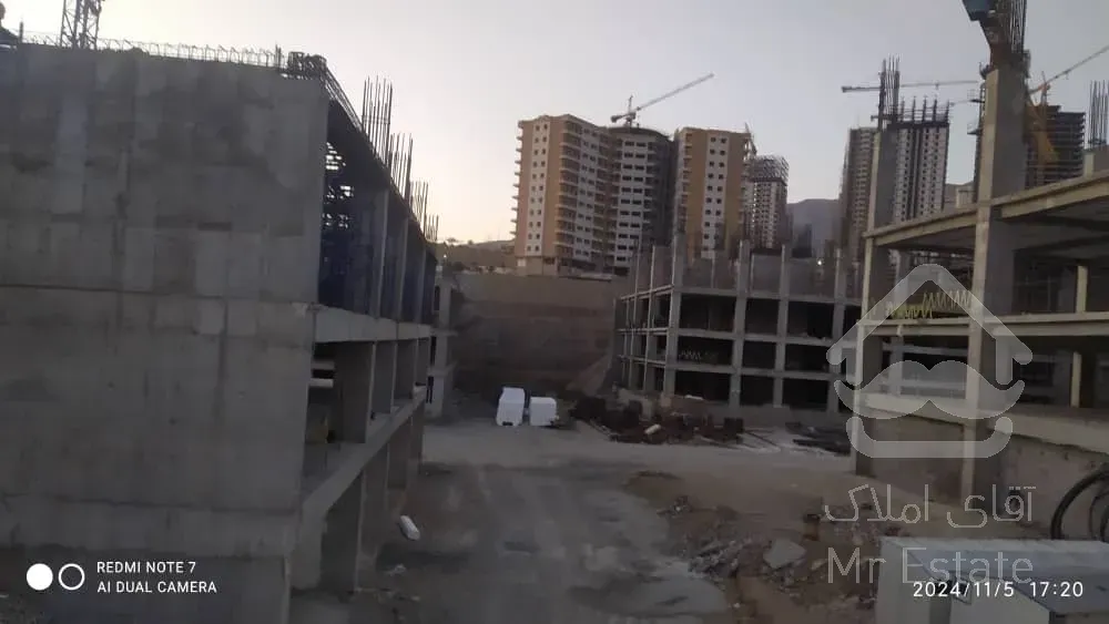 پیش فروش واحد ۱۳۳ متری مروارید شهر فول امکانات قابل تهاتر